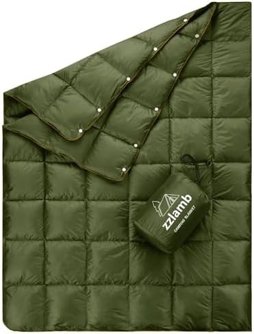 Water repellent duck down camping quilt