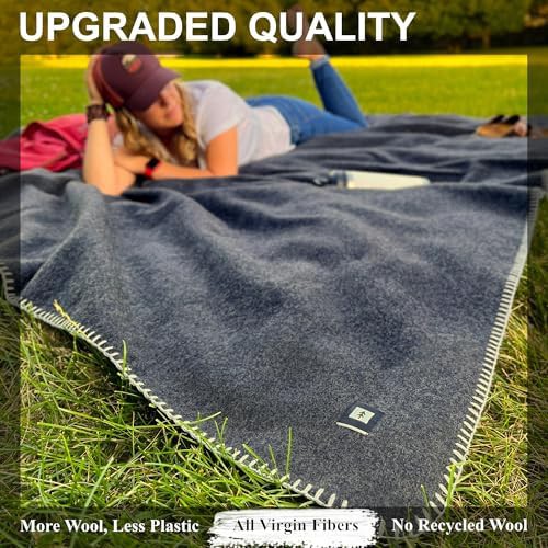 Charcoal virgin wool camping and survival blanket — photo 3
